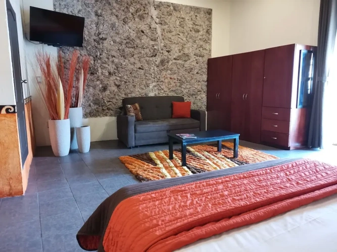 Standard Family room