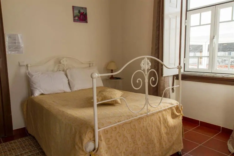 Classic Triple room with view