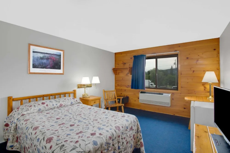 Super 8 Lake George/warrensburg Area - Lake George, NY