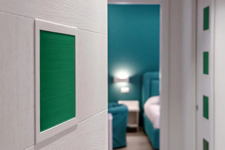 Tiffany Suites