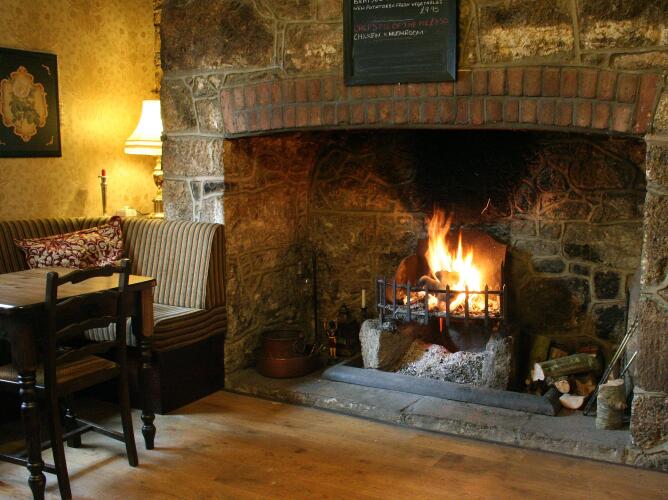 The Globe Inn Over view