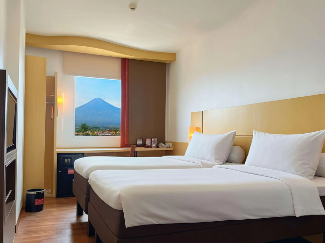 Ibis Bandung Pasteur