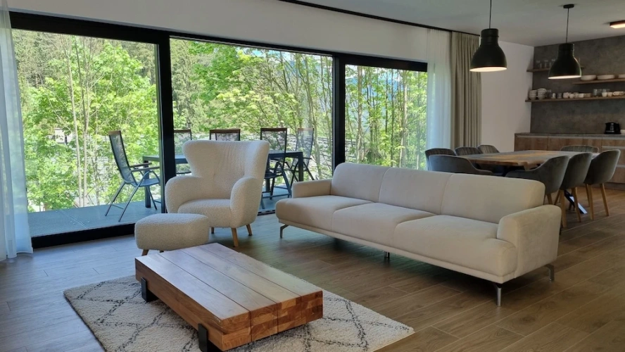 4 Bedrooms Presidential Apartment