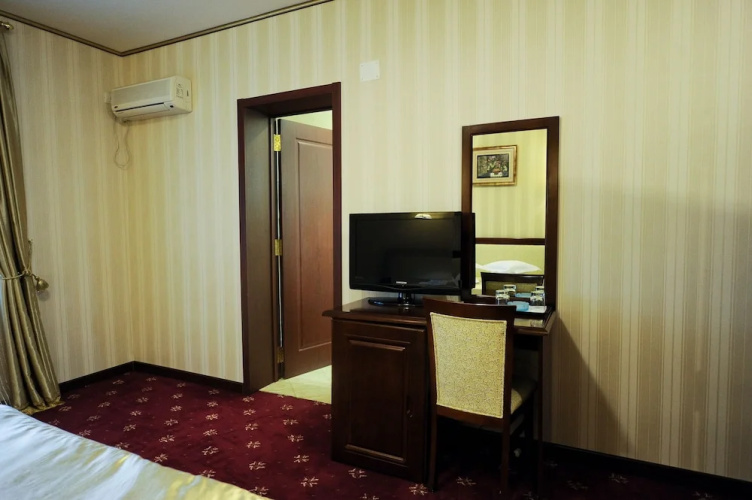 Hotel Mondial