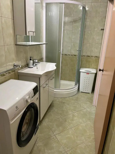 Apartment Seman