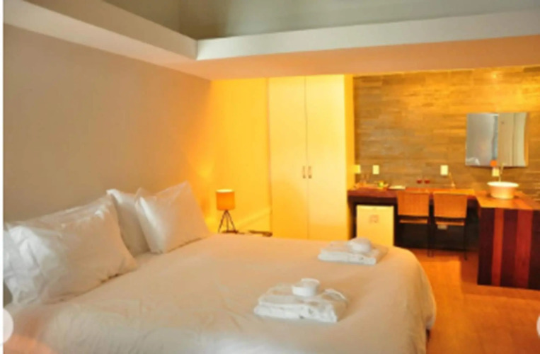 Le Relais de MarambaiaOver view