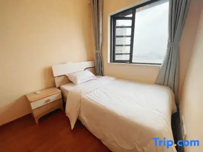 3 Bedrooms Suite with balcony and with sea view