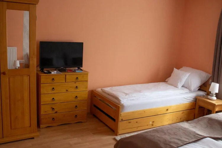 Ilona Apartman