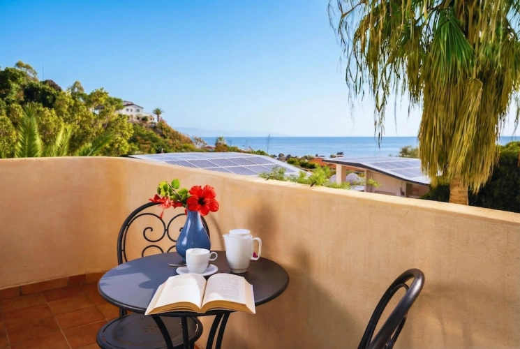 Standard Double room with sea view