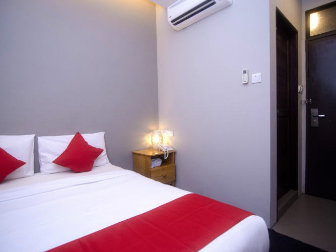 Hotel O Hills Residence