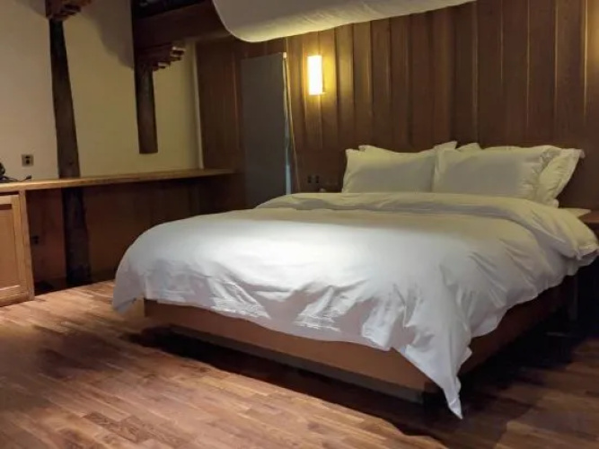Pure Land Hotspring Resort