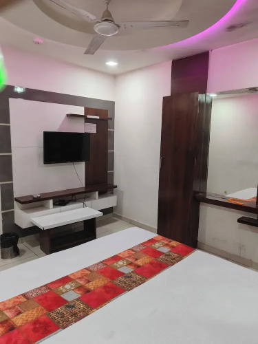 Hotel Lotus Gold