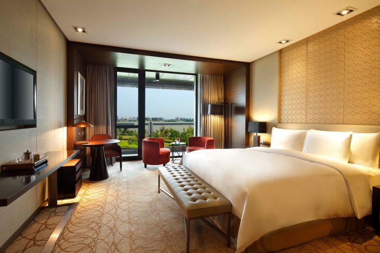 Deluxe Double Suite