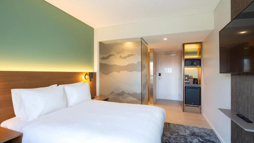 Holiday Inn Express & Suites Queenstown photo 26