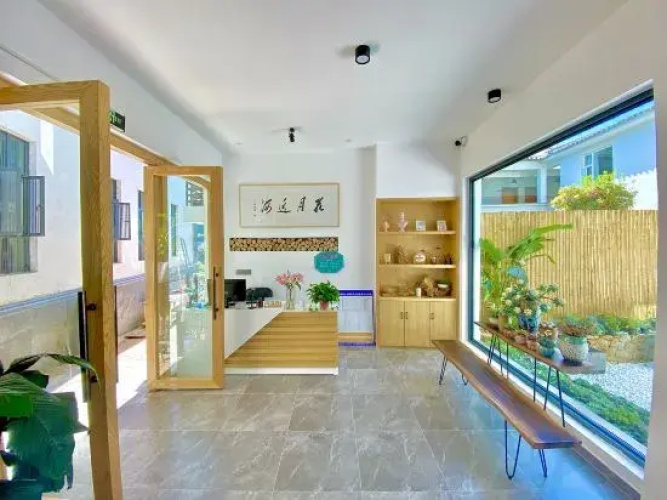 ayan house