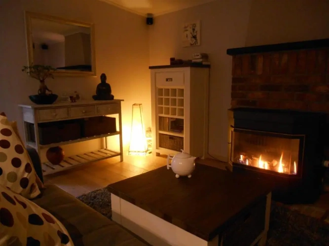 2 Bedrooms Cottage