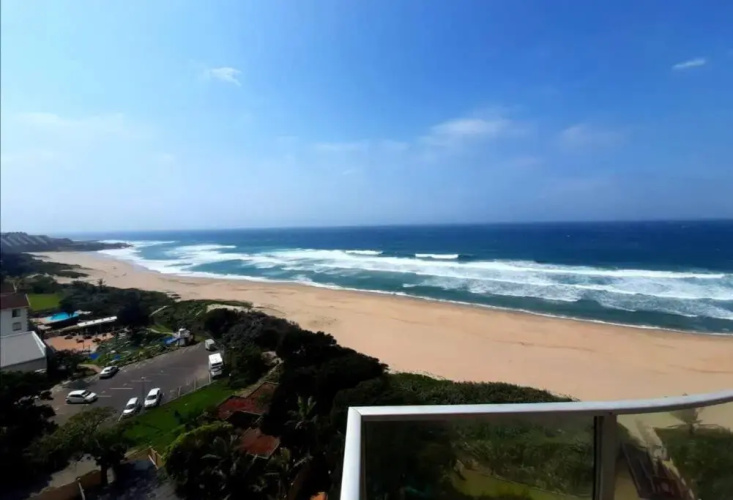 Santana 904 beachfront apartment. Beautiful sea views