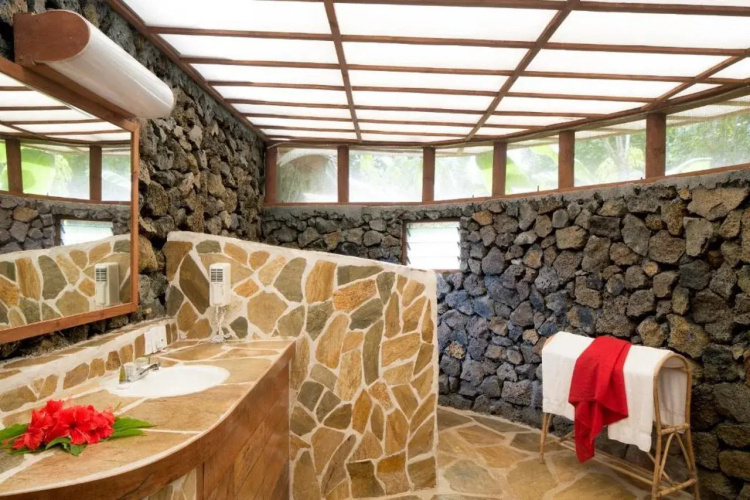Coconuts Beach Club Resort & Spa
