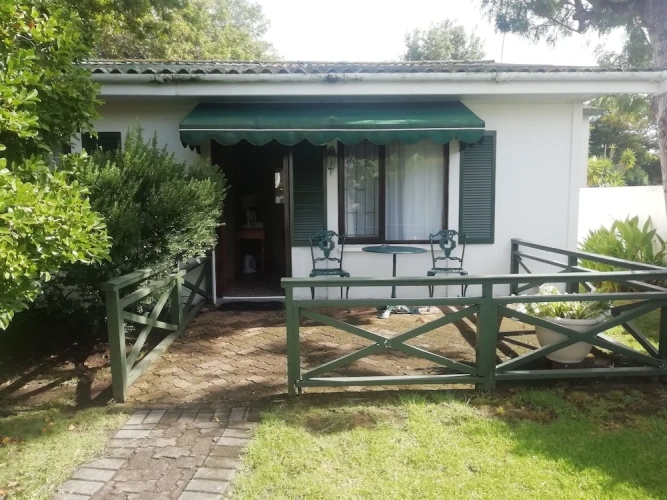 Standard Twin room with bay view
