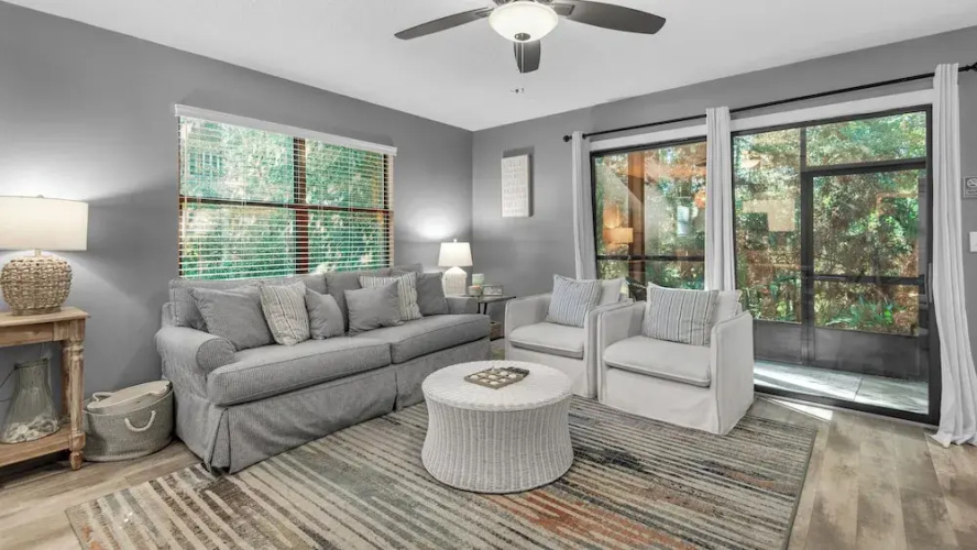 2br/2.5ba, Pool, Tennis, Beach Access!