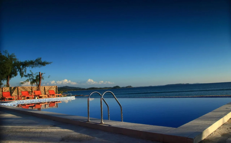 Ngapali Paradise Hotel