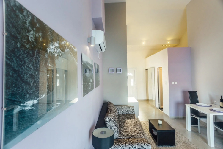 INO Apartments
