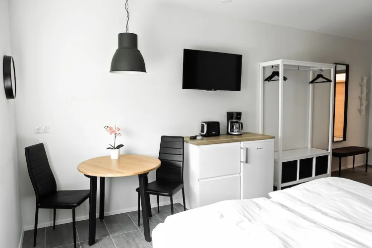 Eldey Apartments