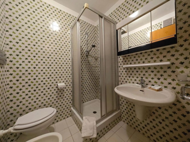 Hostdomus - Color Apartment