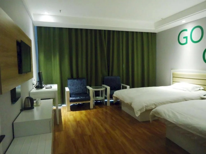 Motel 168