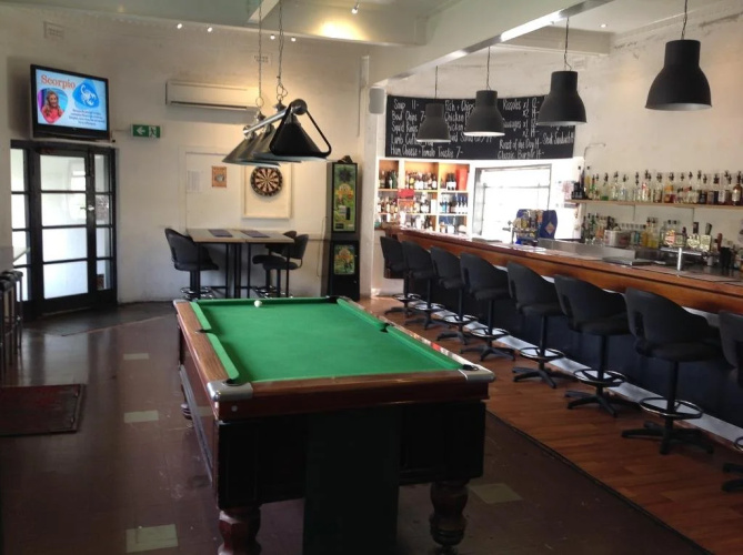 Fish Creek Hotel
