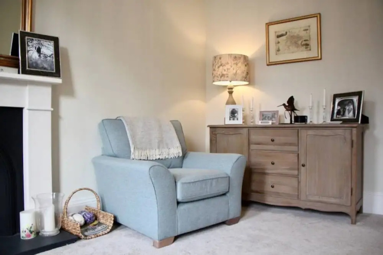Classic 2 Bedroom Edinburgh Flat