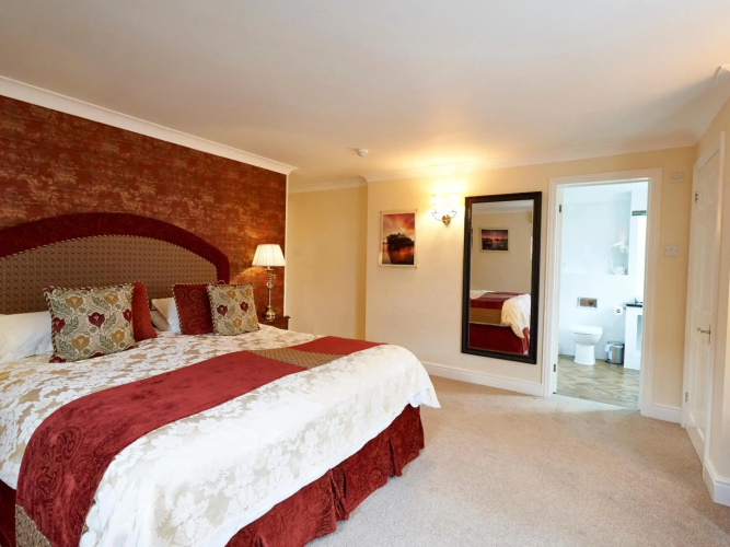 Hempstead House Hotel