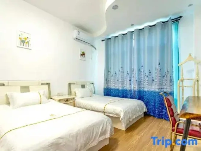 Family Suite with balcony