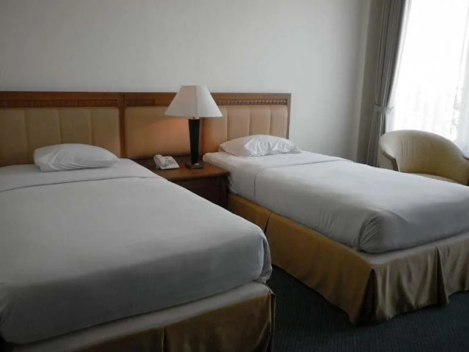 Top Star Hotel