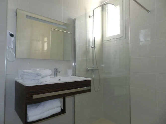 Superior room with partial sea view