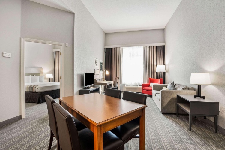 Guest rooms