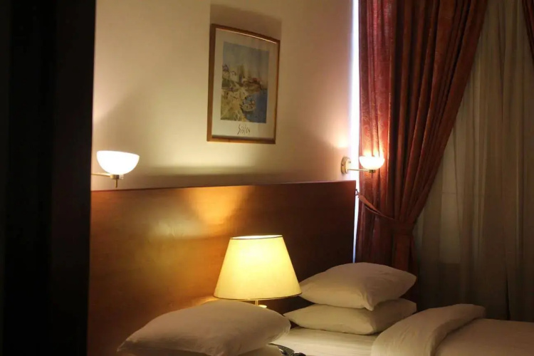 Al-Fanar Palace Hotel