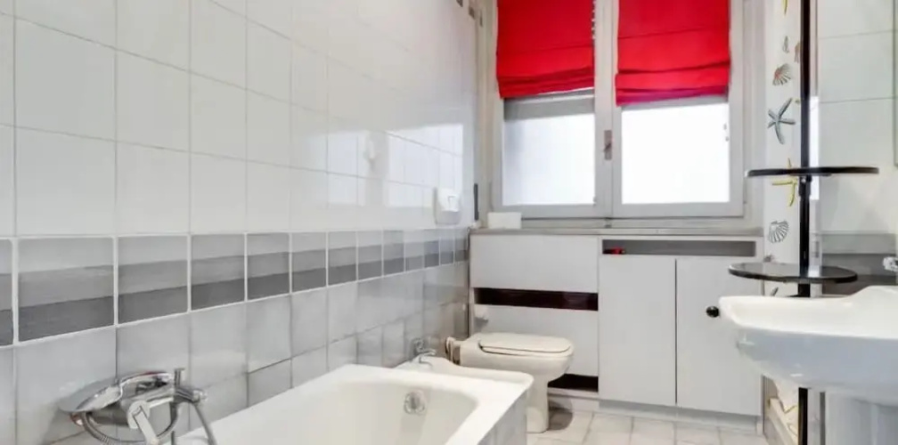 MM Bernini Roomy Apartment