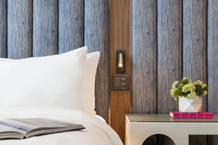 Lake Nona Wave Hotel