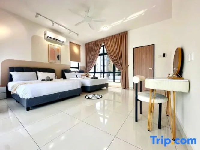 4 Bedrooms Family Cottage