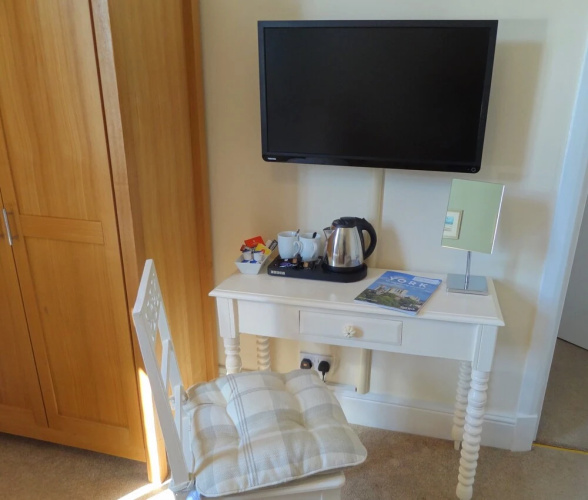 Alcuin Lodge