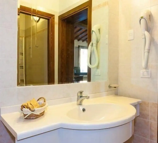 1 Bedroom Apartment with balcony