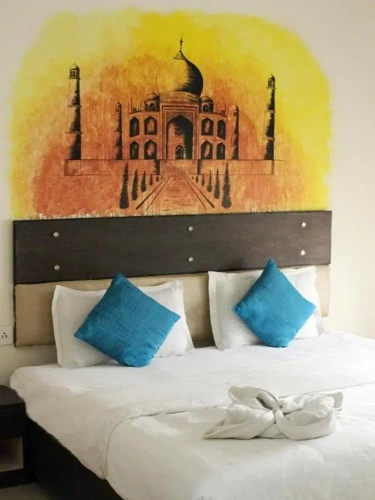 Deluxe Double room with view