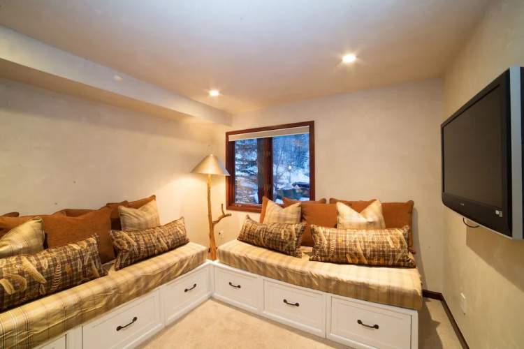 Riverside B201 by Exceptional Stays