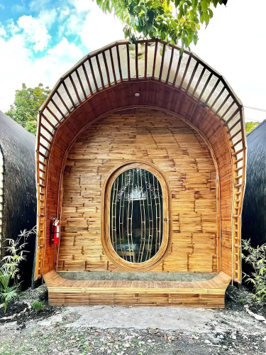 The Backyard Inn
