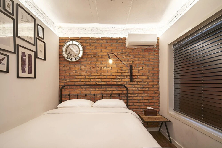 Butler:Lee Allsuites
