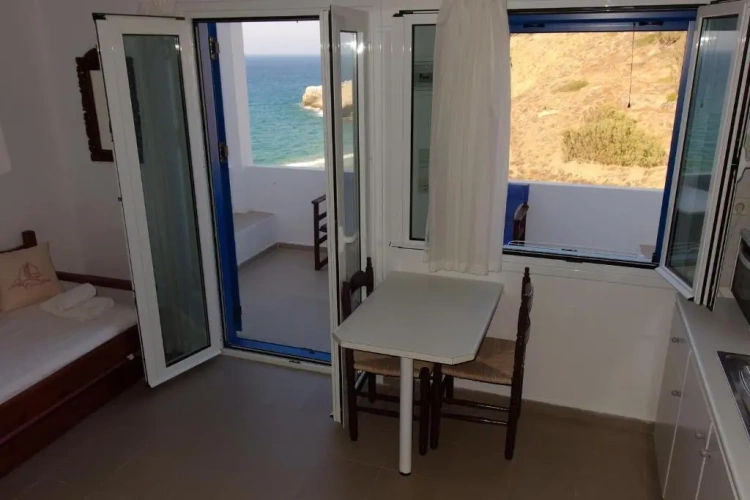1 Bedroom Single Apartment with balcony