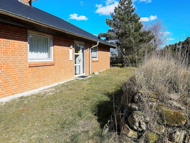 8 Person Holiday Home in Thyholm-by Traum