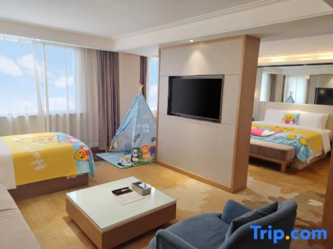 Standard Family room