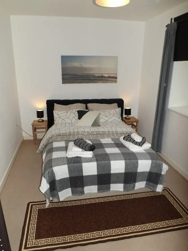 Charming 1-bed Apartment in Barking